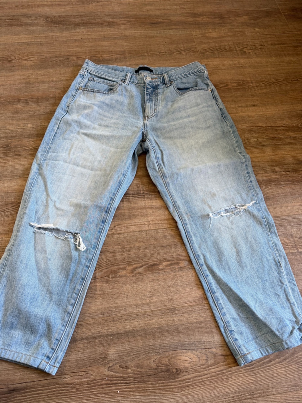 Uniqlo Light Blue Relaxed Ripped Jeans